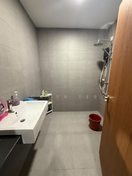 Rumah Teres 3-Tingkat untuk Dijual di Kulai (Johor) - Caryn Ter - Bathroom - PropertyGuru.com.my