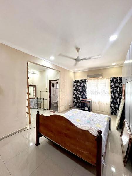2-storey Terraced House for Sale in Ampang Jaya (Ampang) - Luqman Ramli - Bedroom - PropertyGuru.com.my