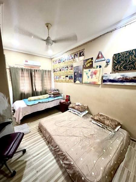 2-storey Terraced House for Sale in Ampang Jaya (Ampang) - Luqman Ramli - Bedroom - PropertyGuru.com.my