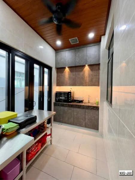 Rumah Berkembar untuk Dijual di Bandar Bestari (Klang) - Ivy Por - Kitchen - PropertyGuru.com.my