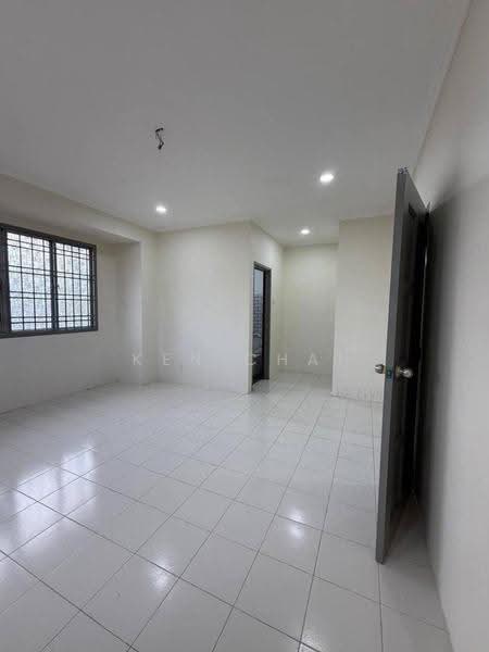 2-storey Terraced House for Sale in Taman Sri Saujana (Kota Tinggi) - Ken Chai - Interior - PropertyGuru.com.my
