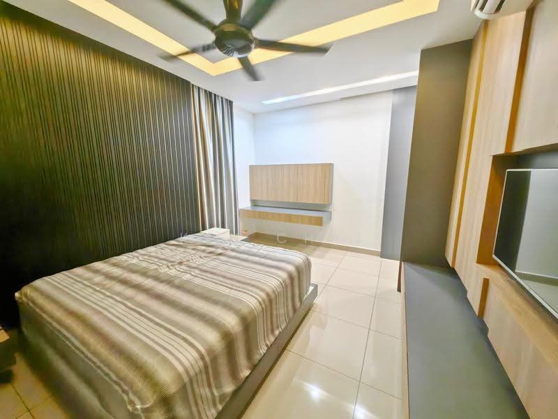 Pangsapuri untuk Dijual di Austin Regency (Pangsapuri Austin Perdana) - Ken Chai - Bedroom - PropertyGuru.com.my
