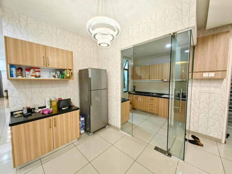 Pangsapuri untuk Dijual di Austin Regency (Pangsapuri Austin Perdana) - Ken Chai - Kitchen - PropertyGuru.com.my
