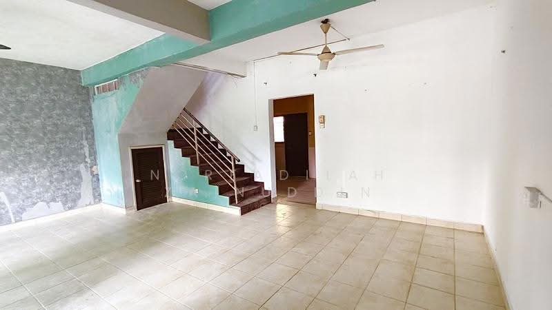 2-storey Terraced House for Sale in Subang Bestari (Shah Alam) - NORFADILAH ZAINUDDIN - Interior - PropertyGuru.com.my