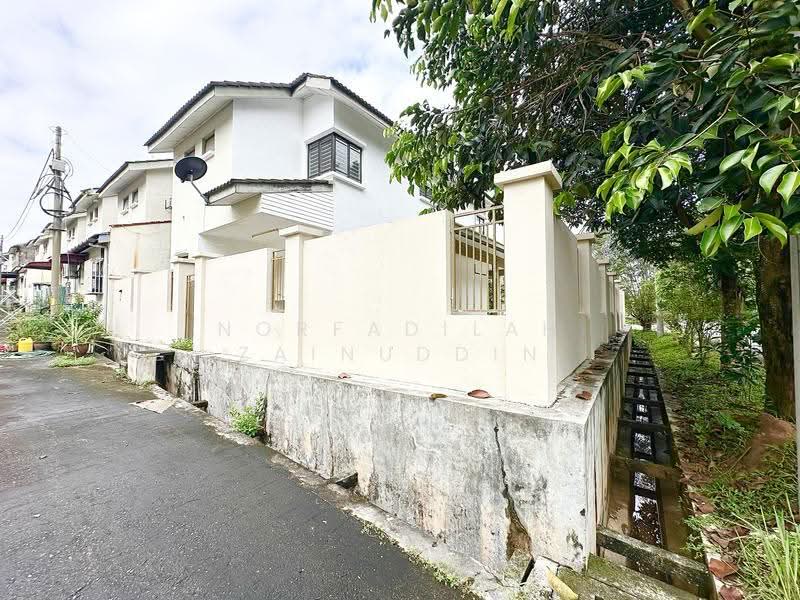 2-storey Terraced House for Sale in Desa Coalfields (Sungai Buloh) - NORFADILAH ZAINUDDIN - Exterior - PropertyGuru.com.my