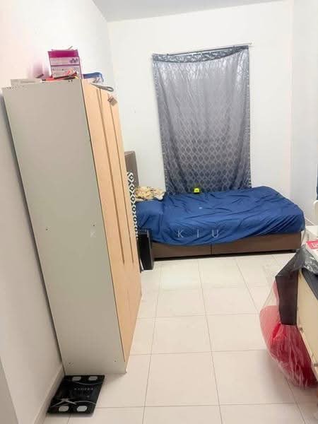 2-storey Terraced House for Sale in Taman Scientex Utama (Senai) - Kimi Kiu - Bedroom - PropertyGuru.com.my