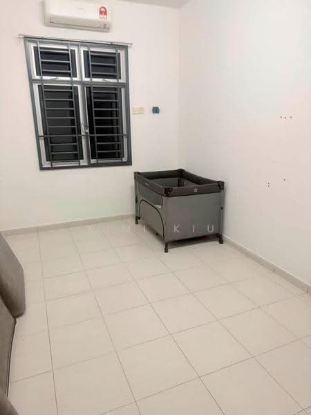 2-storey Terraced House for Sale in Taman Scientex Utama (Senai) - Kimi Kiu - Bedroom - PropertyGuru.com.my