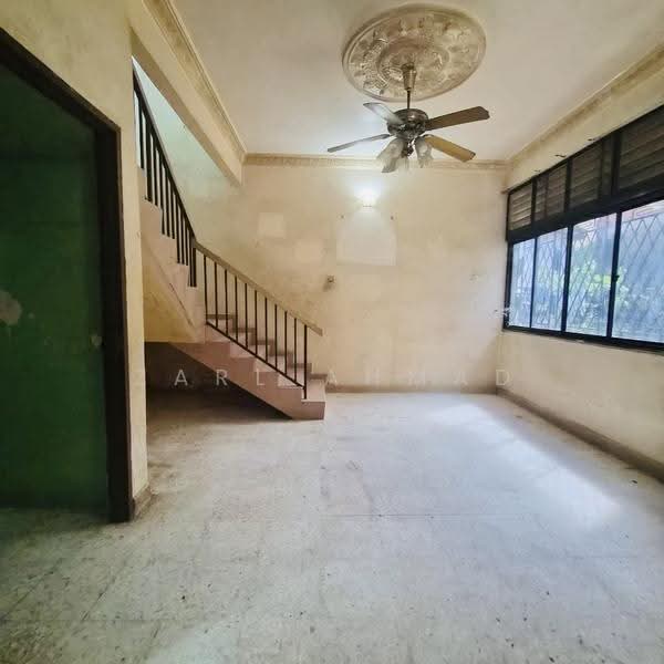 Rumah Berkembar untuk Dijual di Taman Jaya Kami (Alor Setar) - Zarl Ahmad - Living Room - PropertyGuru.com.my