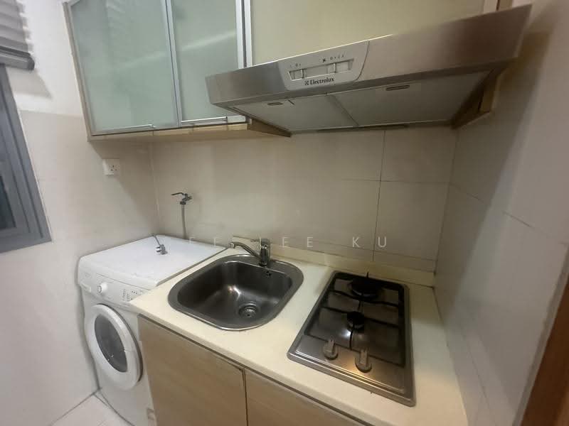 Service Residence for Sale at Twins @ Damansara Heights - Bee Lee Ku - Kitchen - PropertyGuru.com.my