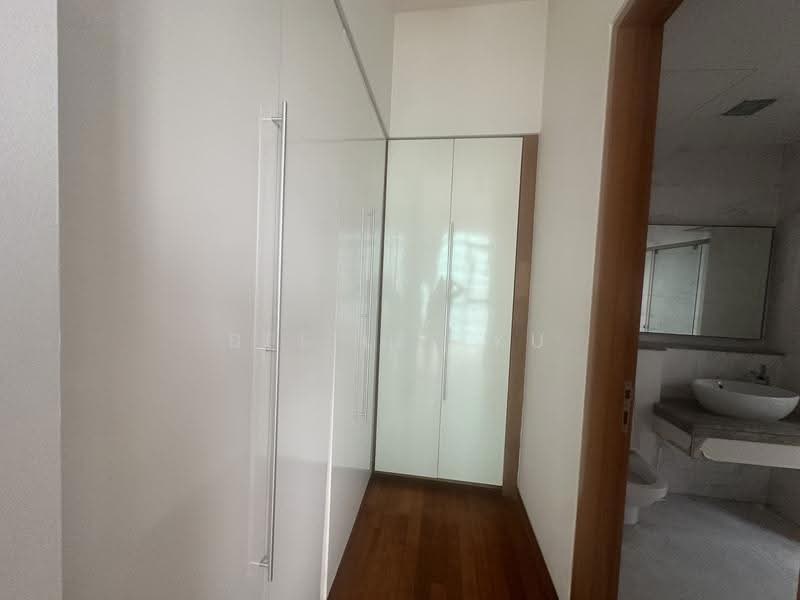 Service Residence for Sale at Twins @ Damansara Heights - Bee Lee Ku - Corridor - PropertyGuru.com.my