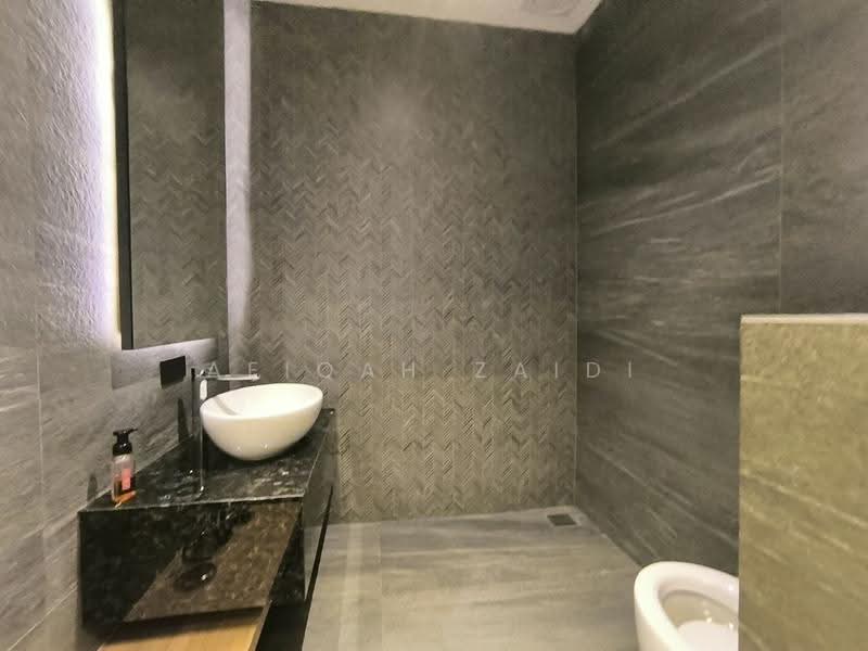 Semi-Detached House for Rent in Cyberjaya (Selangor) - Afiqah zaidi - Bathroom - PropertyGuru.com.my