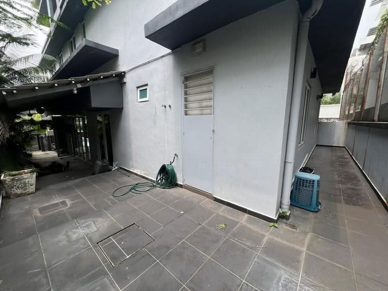 Semi-Detached House for Sale in Bandar Damansara Perdana (Damansara Perdana) - Keng Hong - Exterior - PropertyGuru.com.my