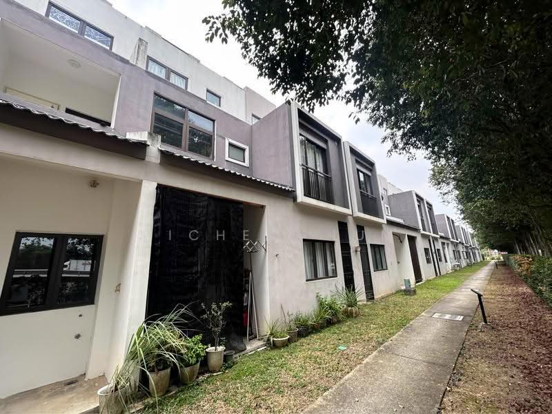 Rumah Bandar untuk Dijual di Sepang (Selangor) - Michele Lum - Exterior - PropertyGuru.com.my