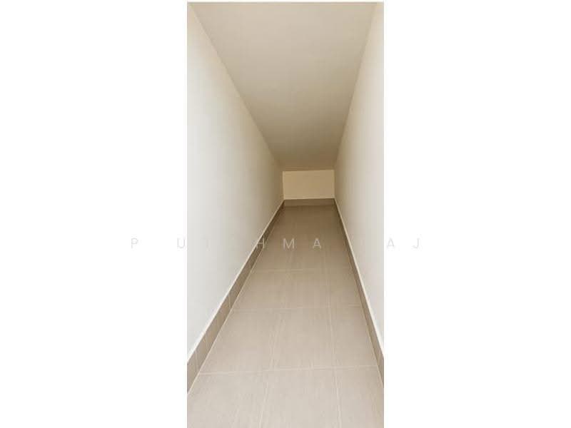 Terraced House for Sale in Kota Kemuning (Shah Alam) - P Utahma Raj - Corridor - PropertyGuru.com.my
