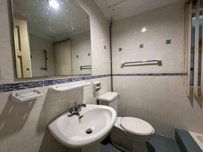 Condominium for Rent at Indah Samudra Condominium - Ck Leow - Bathroom - PropertyGuru.com.my