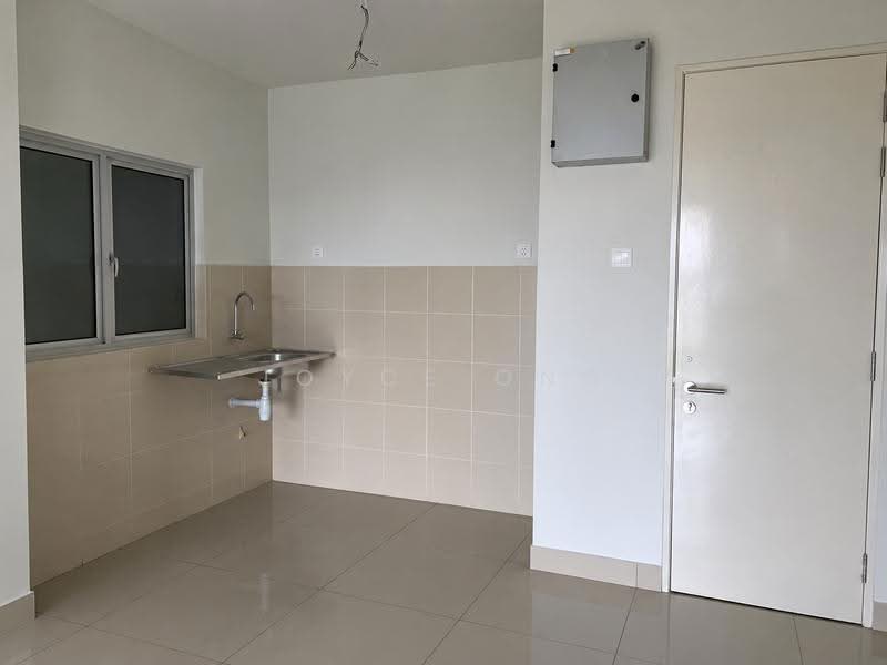Service Residence for Sale at Maxim Residences - Joyce Ong - Kitchen - PropertyGuru.com.my
