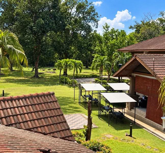 Hotel / Resort untuk Dijual di Balok (Pahang) - Ahmad Zol - Exterior - PropertyGuru.com.my