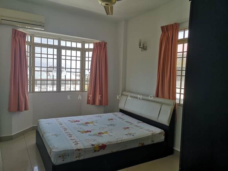 Apartment for Rent at Taman Lembah Hijau Block 3 - Kaze Kang - Bedroom - PropertyGuru.com.my