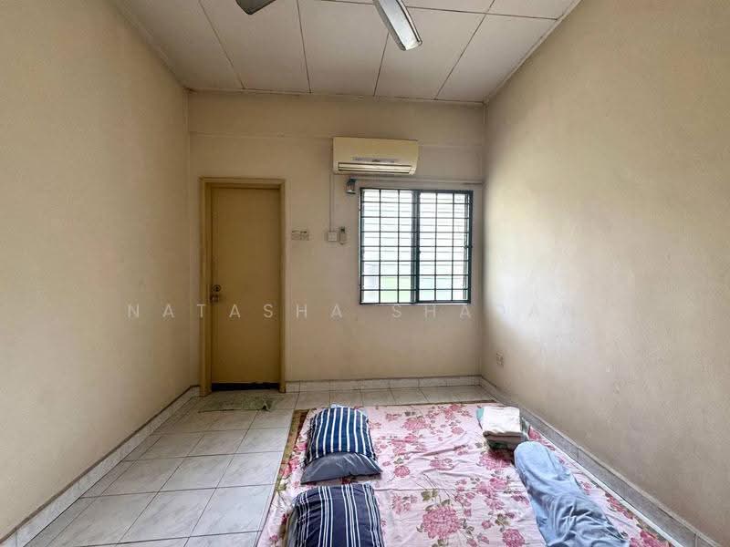 2-storey Terraced House for Sale in Bukit Rimau (Shah Alam) - Natasha Shadan - Bedroom - PropertyGuru.com.my