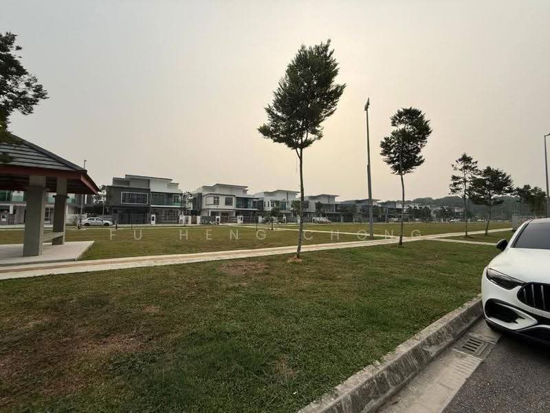 Cluster House for Sale in Taman Nusa Bestari (Iskandar Puteri (Nusajaya)) - Fu Heng Chong - Exterior - PropertyGuru.com.my