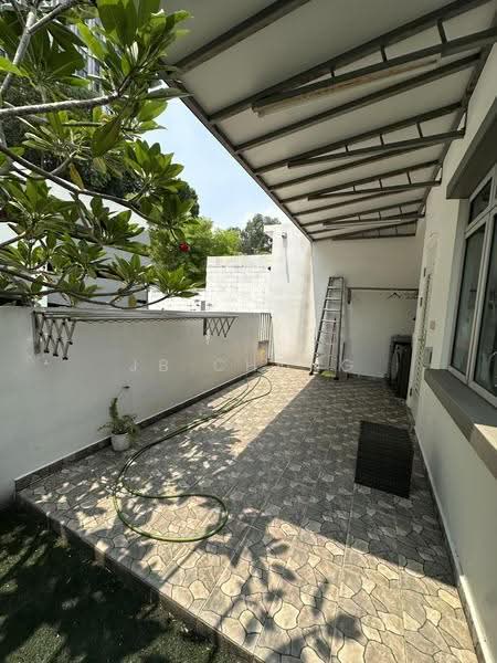 Rumah Teres 3-Tingkat untuk Dijual di Salak South (Kuala Lumpur) - JB Chong - Exterior - PropertyGuru.com.my