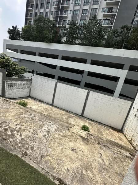Rumah Teres 3-Tingkat untuk Dijual di Salak South (Kuala Lumpur) - JB Chong - Exterior - PropertyGuru.com.my