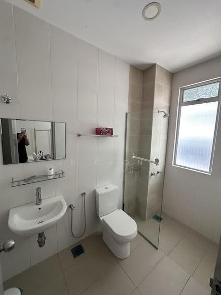 Rumah Teres 3-Tingkat untuk Dijual di Salak South (Kuala Lumpur) - JB Chong - Bathroom - PropertyGuru.com.my