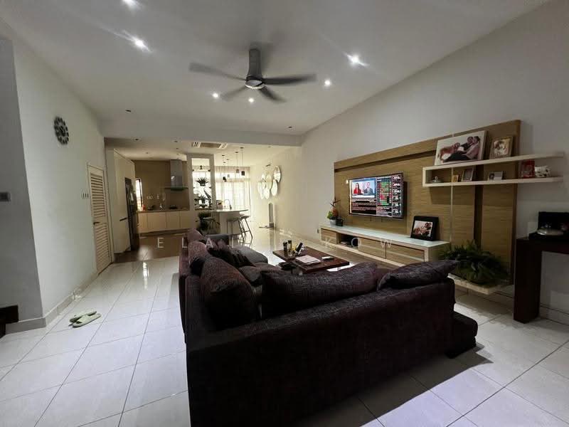 2-storey Terraced House for Sale in Tropicana (Petaling Jaya) - Elaine Kow - Living Room - PropertyGuru.com.my