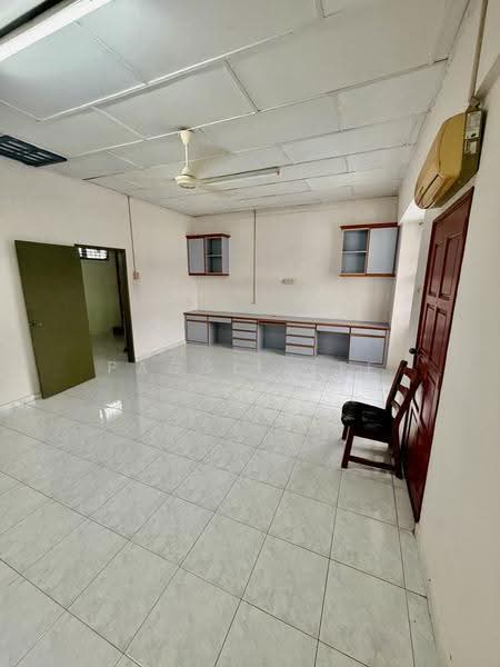 2.5-storey Terraced House for Sale in Taman Pulai Utama (Skudai) - Paggie Tee - Interior - PropertyGuru.com.my