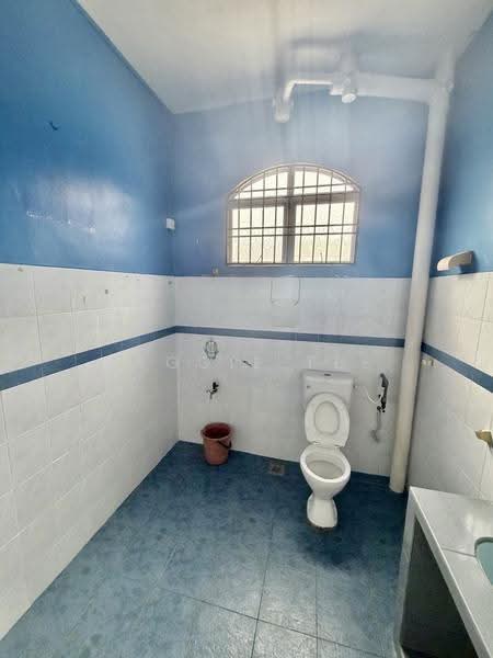 2.5-storey Terraced House for Sale in Taman Pulai Utama (Skudai) - Paggie Tee - Bathroom - PropertyGuru.com.my