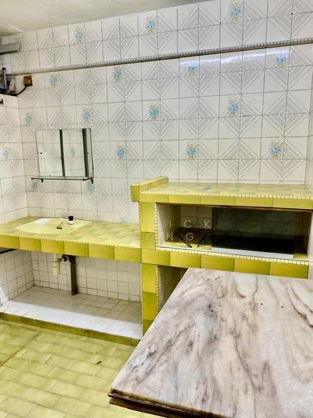 Rumah Flat untuk Disewa di PKNS Seksyen 17 Petaling Jaya - Derrick Yeong - Kitchen - PropertyGuru.com.my