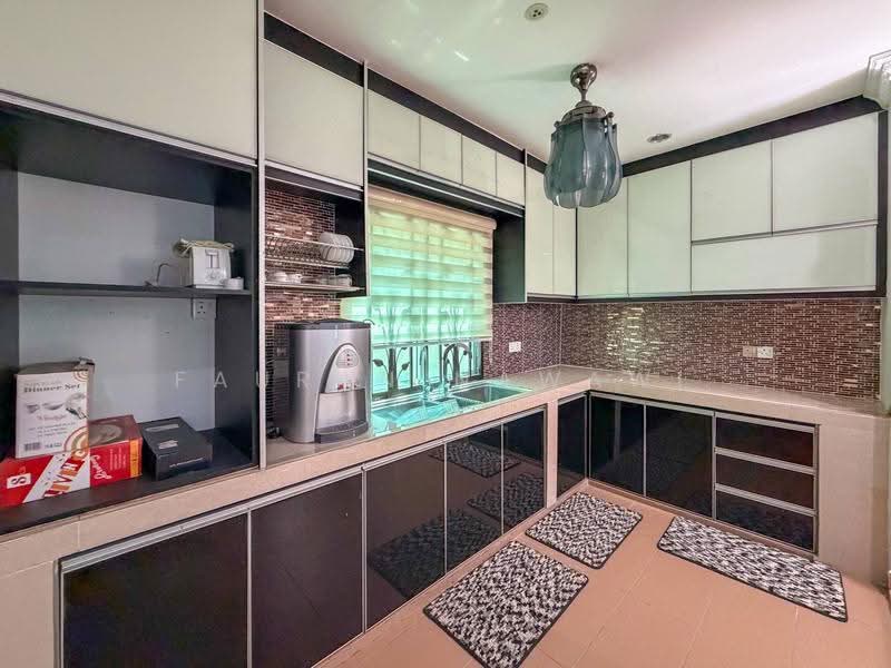 Semi-Detached House for Sale in Sepang (Selangor) - Fauran Nawawi - PropertyGuru.com.my