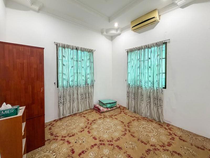 Semi-Detached House for Sale in Sepang (Selangor) - Fauran Nawawi - PropertyGuru.com.my