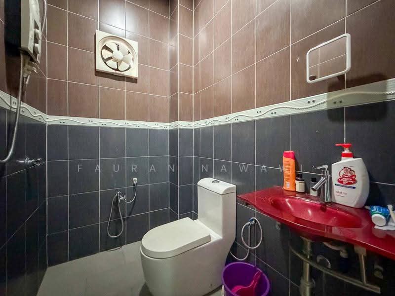 Semi-Detached House for Sale in Sepang (Selangor) - Fauran Nawawi - PropertyGuru.com.my