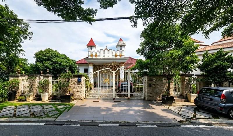 Bungalow House for Sale in Ulu Kelang (Kuala Lumpur) - Rashidah Juremi - Exterior - PropertyGuru.com.my