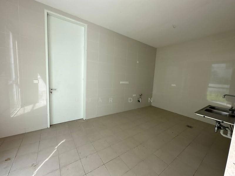 Bungalow House for Sale in Taman Melawati (Ulu Kelang) - Umar Din - Kitchen - PropertyGuru.com.my