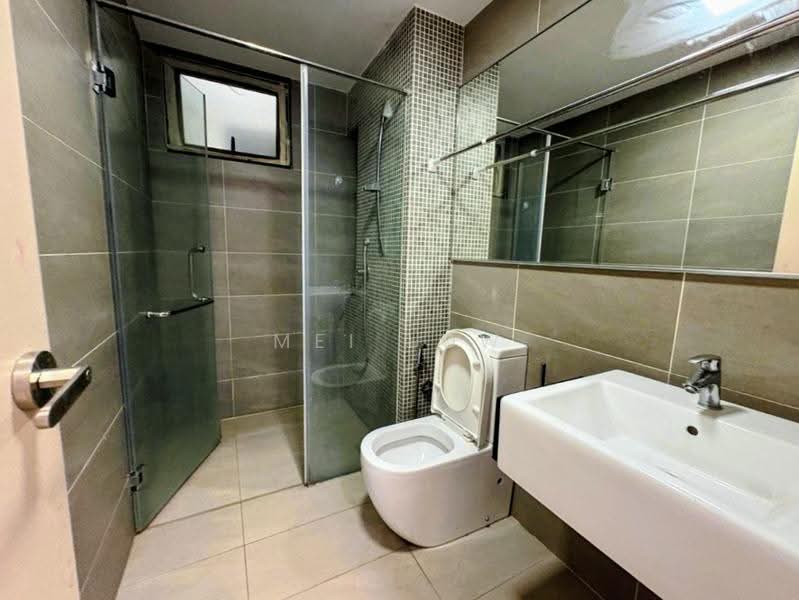 Service Residence for Sale at V Residence 2 @ Sunway Velocity - MEI LOW - Bathroom - PropertyGuru.com.my