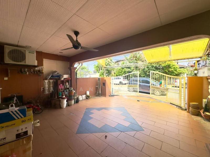 Rumah Teres 2-Tingkat untuk Dijual di Taman Putra Indah (Seri Kembangan) - Fauran Nawawi - PropertyGuru.com.my
