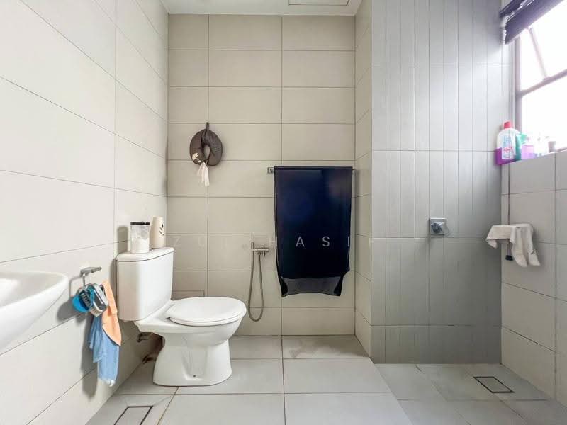 Rumah Berkembar untuk Dijual di Taman Villa Perdana (Kajang) - Zul Hasif - PropertyGuru.com.my
