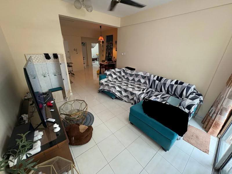 Apartment for Sale at Bayu 1 Residence - Hafiz Yaacob - Living Room - PropertyGuru.com.my
