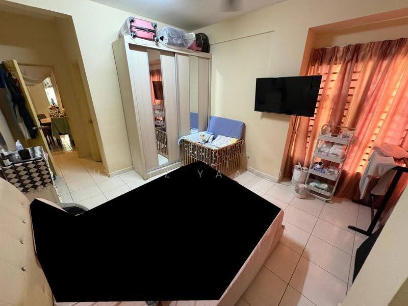 Apartment for Sale at Bayu 1 Residence - Hafiz Yaacob - Bedroom - PropertyGuru.com.my