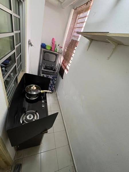 Apartment for Sale at Bayu 1 Residence - Hafiz Yaacob - Kitchen - PropertyGuru.com.my