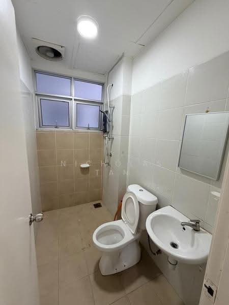 Pangsapuri untuk Disewa di Residensi Bintawa Riverfront (PR1MA @ Bintawa Riverfront) - Nicholas Tan - Bathroom - PropertyGuru.com.my
