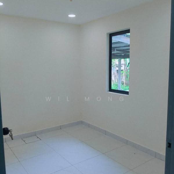 1-storey Terraced House for Sale in Taman Desa Rahmat (Tampoi) - Wil Mong - Interior - PropertyGuru.com.my