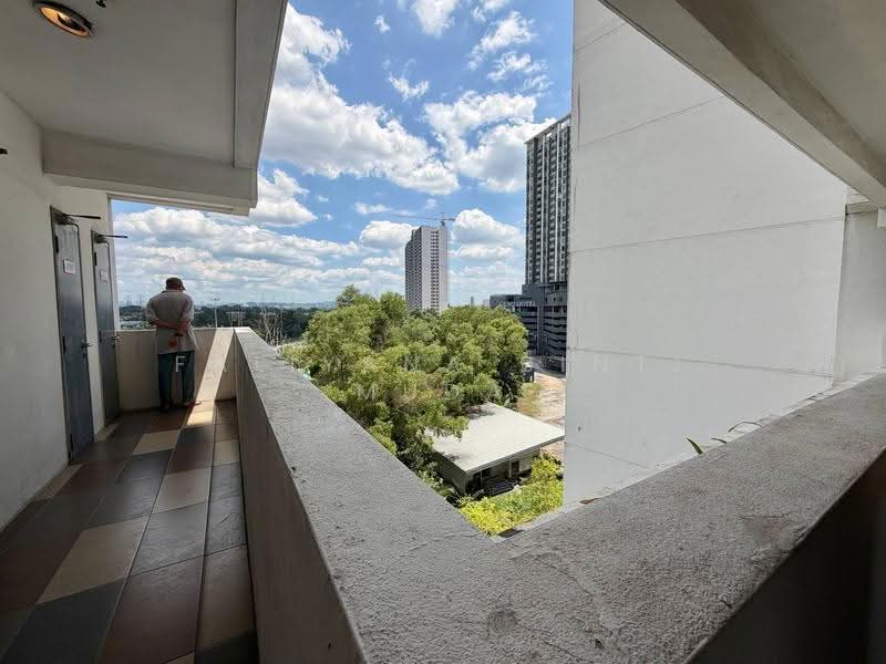 Kediaman Servis untuk Dijual di Menara Suria (V12) - Faliyana binti Muda - PropertyGuru.com.my