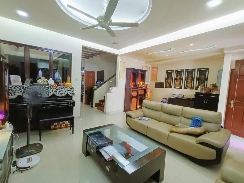 2-storey Terraced House for Sale in Desa Parkcity (Kuala Lumpur) - Steven Lim - Living Room - PropertyGuru.com.my