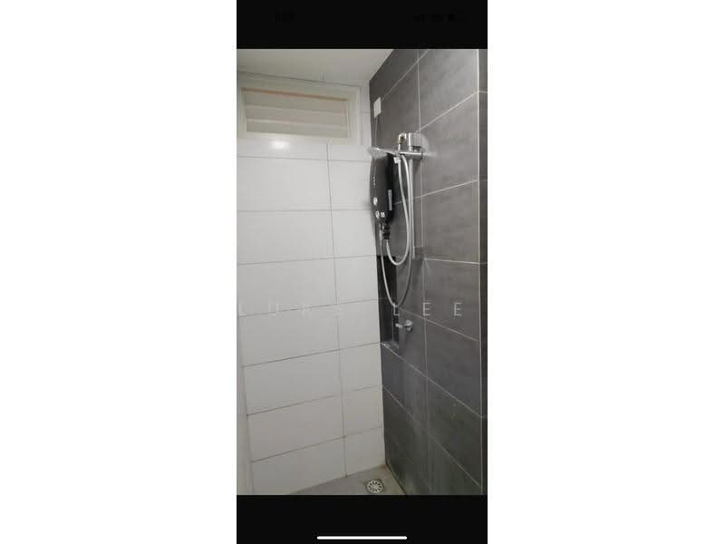 Kediaman Servis untuk Dijual di Horizon Suites - Lee Luke - PropertyGuru.com.my