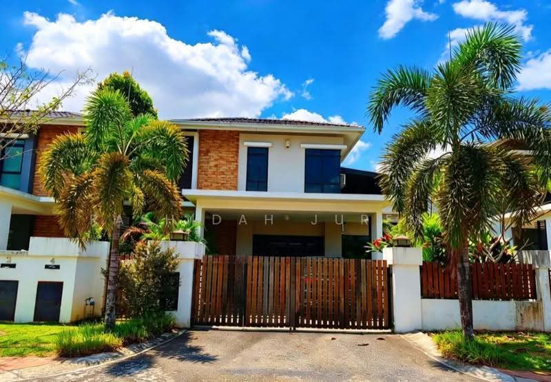Semi-Detached House for Sale in Shah Alam (Selangor) - Rashidah Juremi - Exterior - PropertyGuru.com.my