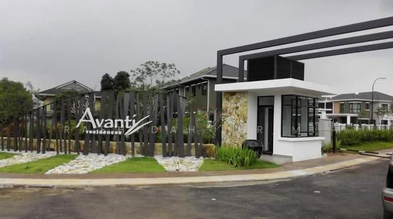Semi-Detached House for Sale in Shah Alam (Selangor) - Rashidah Juremi - Exterior - PropertyGuru.com.my