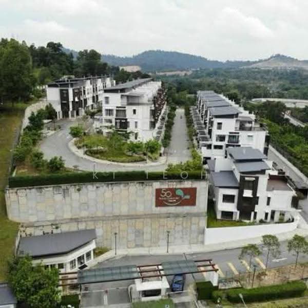 Townhouse for Sale in Seksyen U9 (Shah Alam) - KT Teoh - Exterior - PropertyGuru.com.my